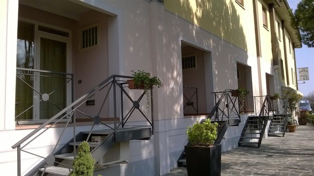 Hotel La Passeggiata Desenzano del Garda Zewnętrze zdjęcie